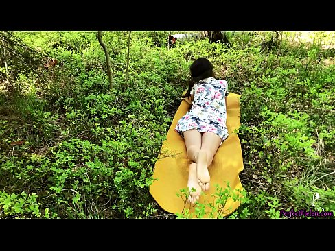 ❤️ Stranger trên Tinder thủ dâm của tôi L. và Fucks đam mê trong rừng Khiêu dâm ở% vi.virtsextor.ru%